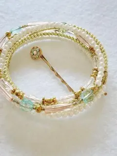 ビーズブレスレットとヘアピン ※未使用品※