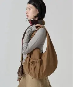 TINA:JOJUN Faux suede circle handbag