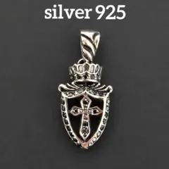 即日発送☆silver925☆フレア☆百合☆黒石☆フルールドリス - メルカリ