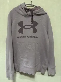 UNDER ARMOUR パーカー