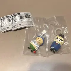 でこぼこフレンズ　めじるしアクセサリー　ケン・バーン　くいしんボン　2個セット