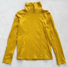 UNIQLO ユニクロ タートルネック 長袖カットソー マスタード