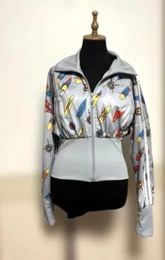 ぽ*ふ様 激レア☆adidas✖️ジェレミー スタジャン - メルカリ