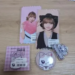 飯田栞月 グッズ 1_0c9d5585-6f41-4759-90e3-