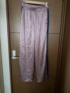 Item thumbnail for item 852b3863-f928-436b-9bd6-5869e53d4f07