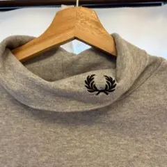 【美品】FRED PERRY フレッドペリー タートルネック 長袖