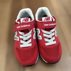 【美品・正規品】ニューバランス キッズスニーカー 17cm 赤 YV996