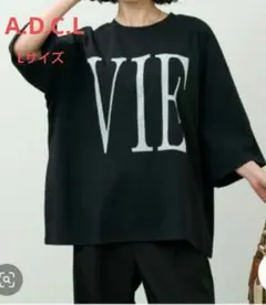 A.D.C.L. フロッキービッグロゴプリント ビッグシルエットTシャツ