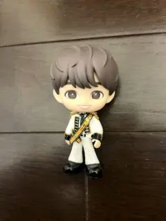 週末限定お値下げ中！ 伊野尾慧　フィギュア＋銀テープ付き 楓*李様 Hey! Say! JUMP フィギュア 伊野尾慧 シークレット ◁0 - メルカリ