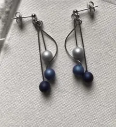 Item thumbnail for item b8cd52ab-a0dd-4214-a2d4-01b851d775f0