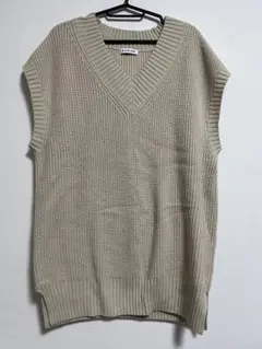 GLOBAL WORK ベージュ Vネック ニットベスト