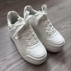 ZARA プラットフォームスニーカー(37:24cm)新品 - メルカリ