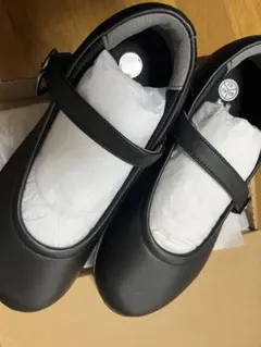 familiar アシックス　ブラック 20.0cm、19センチ