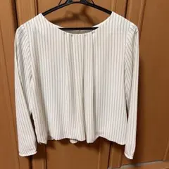 ナチュラルビューティーベーシック　ストライプシフォンブラウス