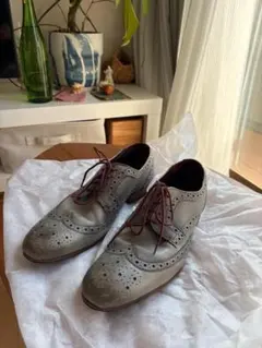 ECCO グレー スエード ウィングチップ26cm - メルカリ