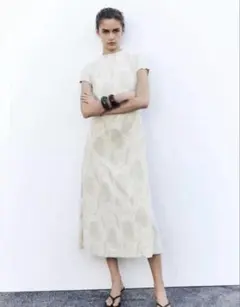 ZARA 美品 2025SS総柄テクスチャーロングワンピース L