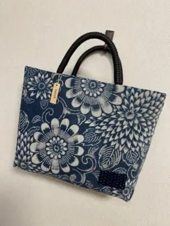 Item thumbnail for item db283942-5fb9-4dfa-8a6e-d1d889302800