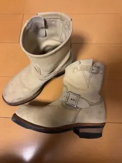 美品】Red Wing 08268 スウェード エンジニアブーツ 2014年製 - メルカリ