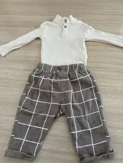 H&M アイボリー ボディ + チェック柄パンツ セット 6-9M