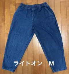 ライトオン　デニムズボンM