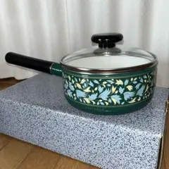 Item thumbnail for item 7f216fc2-5d79-485b-8987-1c4d9f534874