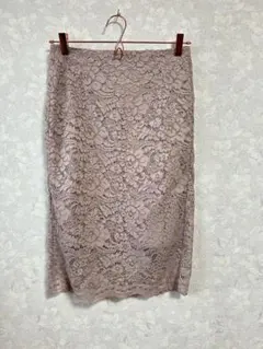ピンクベージュ　総レース タイトスカート ひざ丈　OL コンサバ　綺麗め