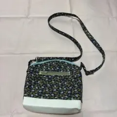 花柄ショルダーバッグ コンパクト