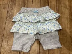 フリル付き花柄グレーのパンツ