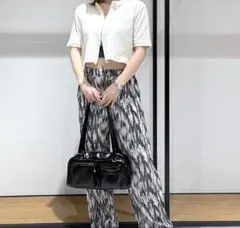 LOWRYS FARMフロントジップショート丈 トップスのサムネイル