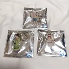 おそ松さん　トレーディングアクリルキーホルダー　3点　まとめ売り