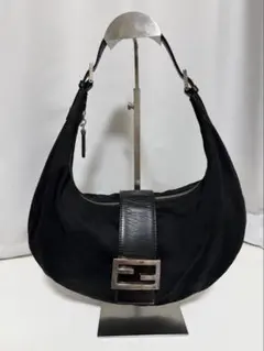 u87【極美品】フェンディ コットン ブラック マンマバケットショルダー