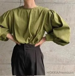 【新品未使用】バルーンスリーブ ボタンシャツ　グリーン　M