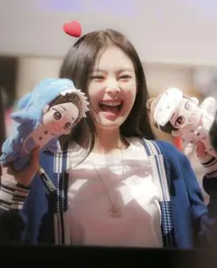 blackpinj Jennie ジェニーぬいぐるみ