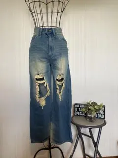 Item thumbnail for item 5e924973-7b79-46a8-874d-3b75a8145423