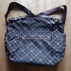 Item thumbnail for item 8808b799-7003-47c4-b80d-df4243607d58