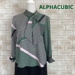 美品★アルファキュービック　ボウタイブラウス　総柄　幾何学模様