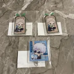 呪術廻戦　まるくじ　アクリルキーホルダー　五条悟