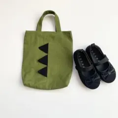 恐竜のかたちのかっこいいシューズケース