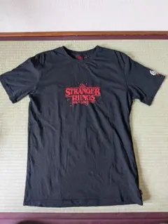 ​【限定コラボ】クイックシルバー ストレンジャーシングス Tシャツ 黒 Mのサムネイル