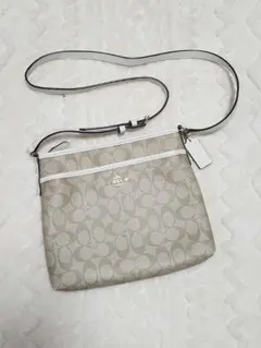 ✨極美品✨COACH（コーチ）ショルダーバッグ F29210 PVC