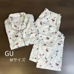 【GU】チェリー柄 サテンパジャマ上下セット