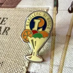 7649 E.Leclerc パフェvintageピンバッジピンズ ヴィンテージのサムネイル