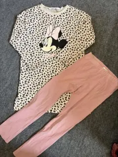ミニーマウス柄 トップスとパンツセット