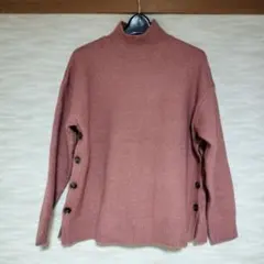 ローズピンク タートルネック セーター