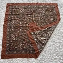 【美品】 希少柄 大判 イヴサンローラン シルク スカーフ