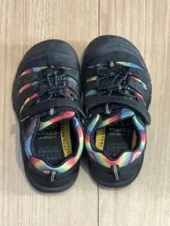 KEEN カラフル サンダル　19.5センチ