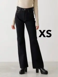 美品！AZUL BY MOUSSY ハイウエストフレアデニム ブーツカットXSのサムネイル