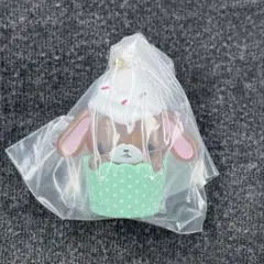 シュガーバニーズ カップケーキチャーム くろうさ