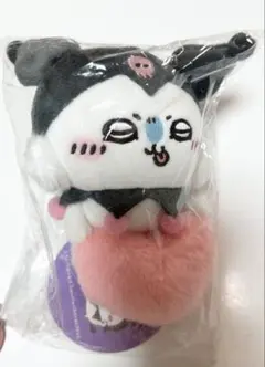 ちいかわ サンリオ デスクトップから見守るひっかけぬいぐるみ モモンガ クロミ