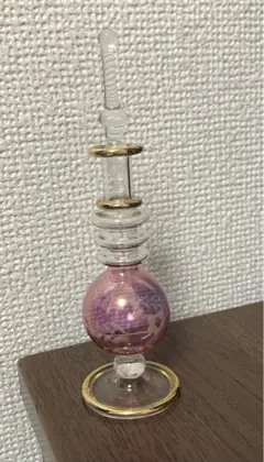 ガラス香水瓶　パフュームボトル